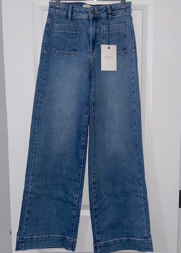 Hidden Nori Jeans