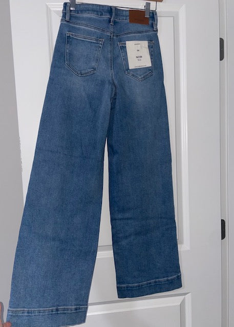 Hidden Nori Jeans